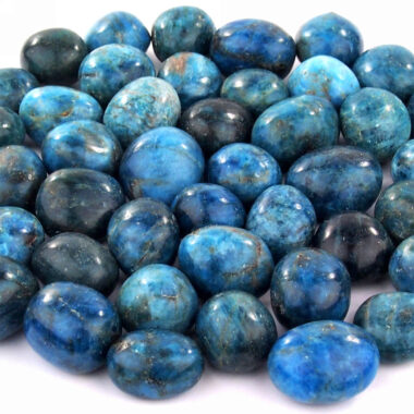 Apatit Trommelsteine blau handpoliert Ø ca. 22 – 30 mm Edelsteine Heilsteine bei Wunderstein24