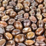 Bronzit Trommelsteine handpoliert Ø ca. 30 – 40 mm Edelsteine Heilsteine bei Wunderstein24
