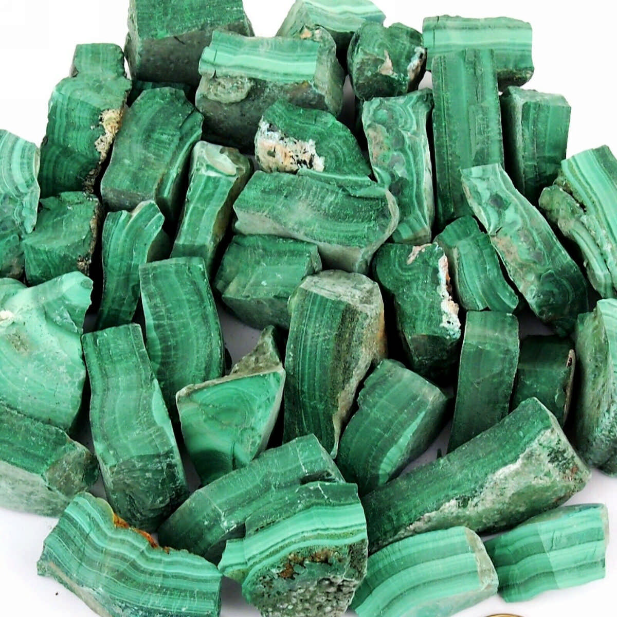 Malachit Rohsteine Ø ca. 25 – 50 mm Edelsteine Heilsteine bei Wunderstein24 Malachit Rohsteine Ø ca. 25 – 50 mm Edelsteine Heilsteine bei Wunderstein24