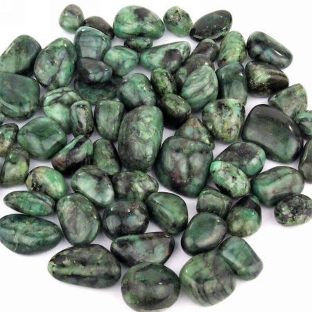 Smaragd Trommelsteine Ø ca. 20 – 40 mm Edelsteine Heilsteine bei Wunderstein24