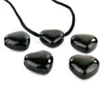 Grünfluss Herz Anhänger seitlich gebohrt Edelsteine Heilsteine bei Wunderstein24