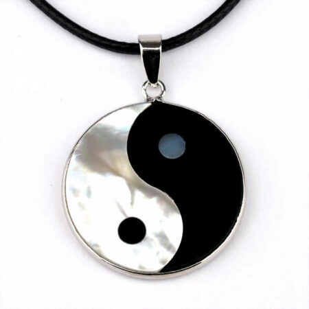 Yin-Yang Anhänger (Perlmutt & Onyx) mit silberner Öse Edelsteine Heilsteine bei Wunderstein24