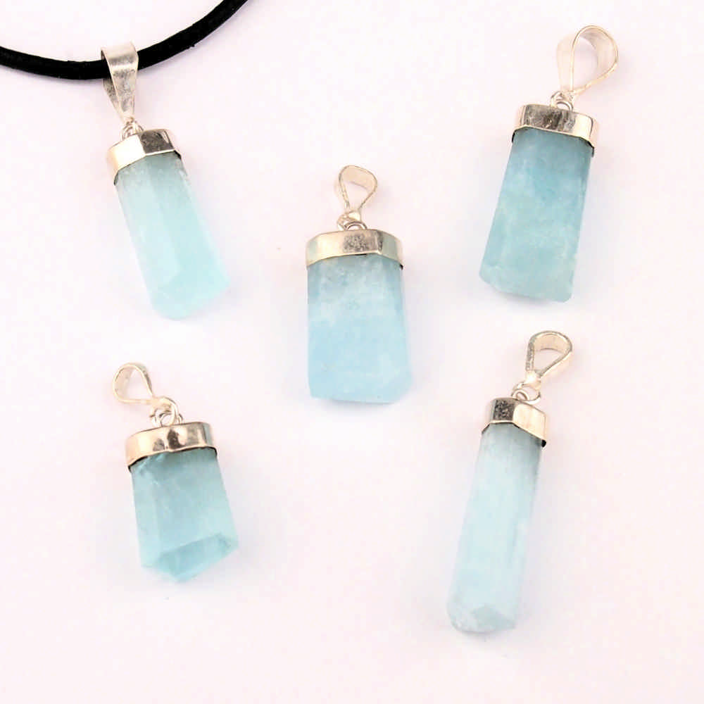 Aquamarin | Beryll Kristall Anhänger und 925 Sterling Silber+Öse Edelsteine Heilsteine bei Wunderstein24 Aquamarin | Beryll Kristall Anhänger und 925 Sterling Silber+Öse Edelsteine Heilsteine bei Wunderstein24