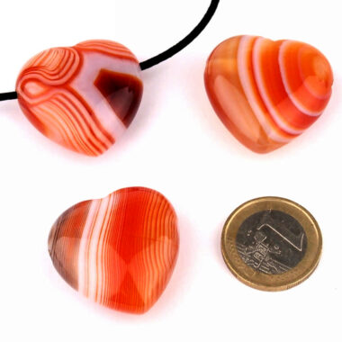 Achat | Streifenachat rot Herz Anhänger Ø 30 mm seitlich gebohrt Edelsteine Heilsteine bei Wunderstein24
