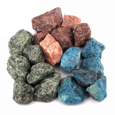 Apatit Rohsteine Mix | Mischung in blau rot grün Ø ca. 30 – 50 mm Edelsteine Heilsteine bei Wunderstein24