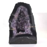 XXL Amethyst Druse AA – Qualität Höhe 311 mm / 12470 g Geode Stufe Standfläche Edelsteine Heilsteine bei Wunderstein24