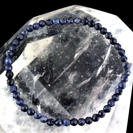 Saphir Ø 2,5 mm facettiertes Edelstein Armband flexibel und dehnbar Edelsteine Heilsteine bei Wunderstein24
